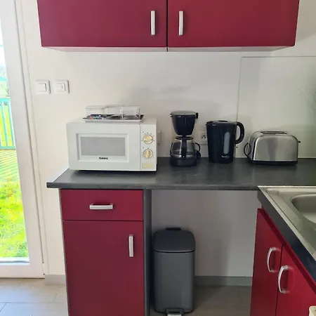 Maneliere Logement2, De Campagne - 10min Du Puy Dufou Сasa de vacaciones *