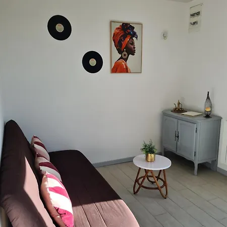 Maneliere 2 De Campagne - 10min Du Puy Dufou